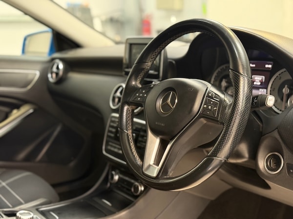 Used Mercedes-Benz A-Class 2014 for sale - 76192800: Photo 10