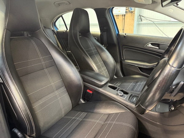 Used Mercedes-Benz A-Class 2014 for sale - 76192800: Photo 16
