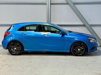 Used Mercedes-Benz A-Class 2014 for sale - 76192800: Photo 4