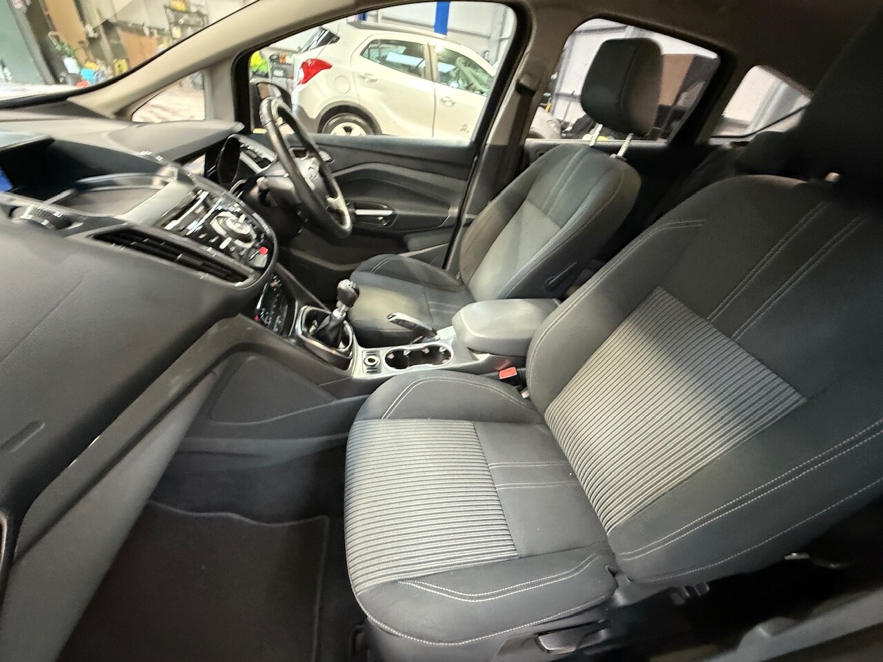 Used Ford C-Max 2012 for sale - 77931667: Photo 21