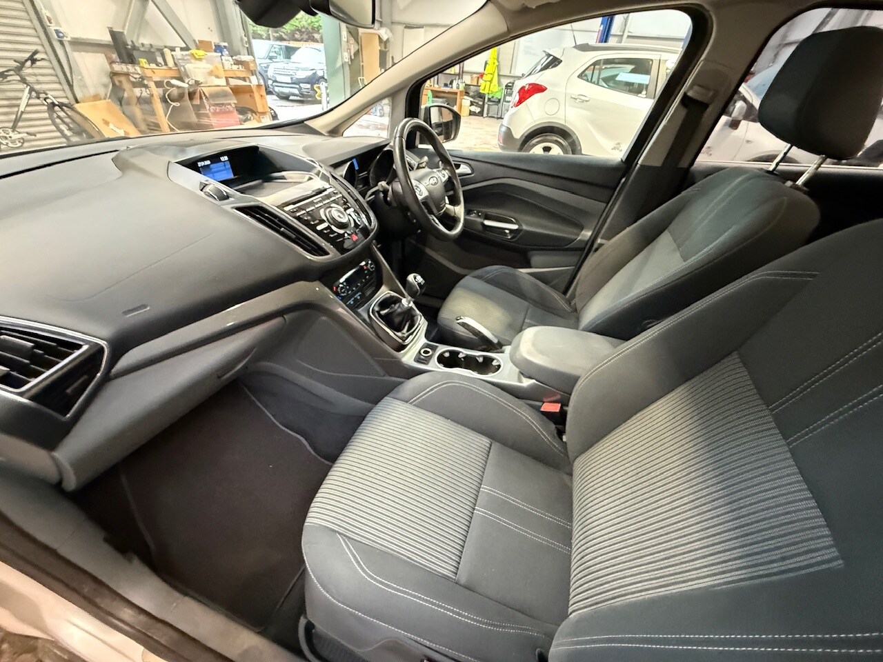 Used Ford C-Max 2012 for sale - 77931667: Photo 22