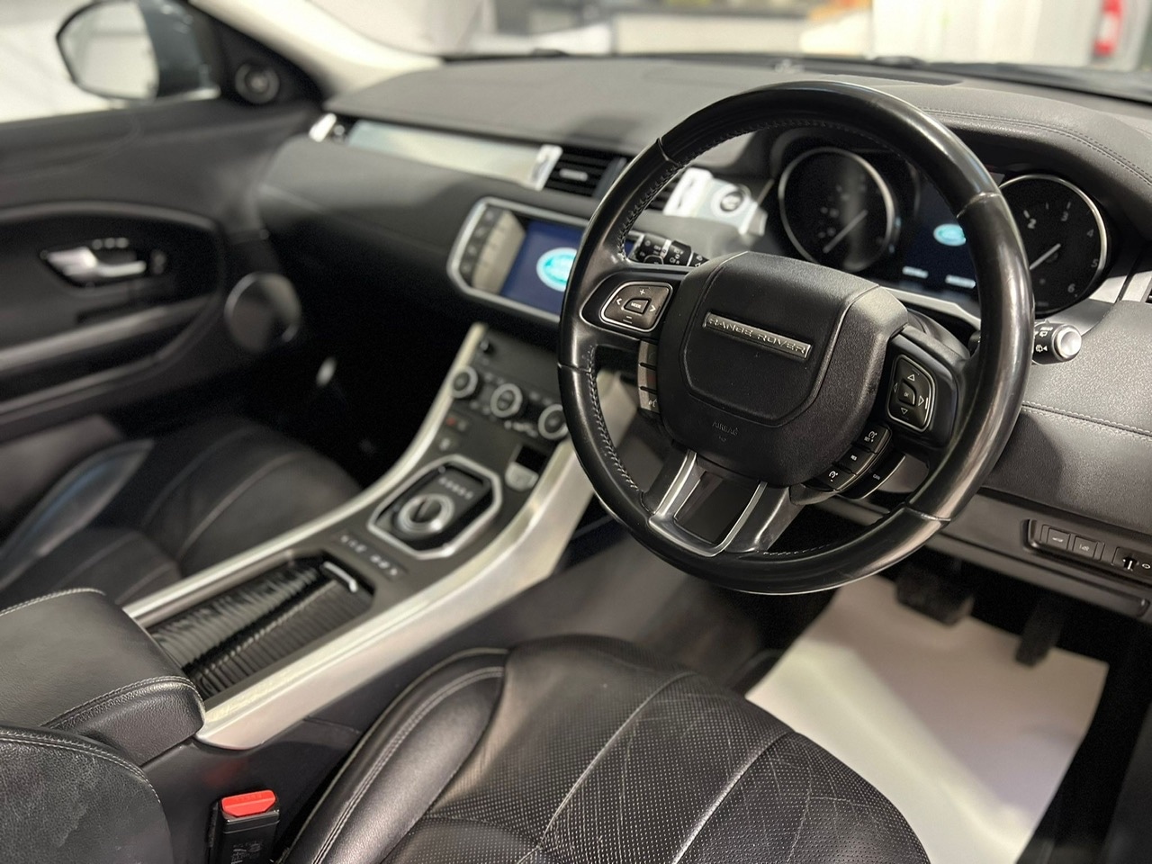 Used Land Rover Range Rover Evoque 2016 for sale - 76699645: Photo 10