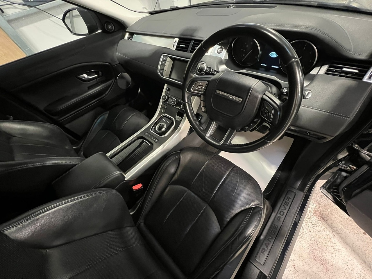 Used Land Rover Range Rover Evoque 2016 for sale - 76699645: Photo 16