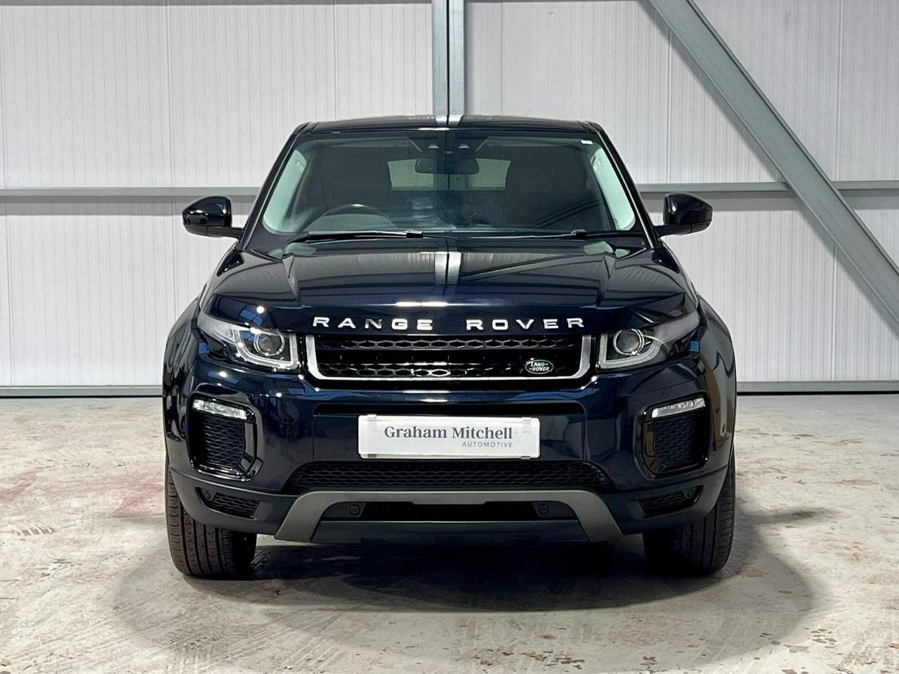 Used Land Rover Range Rover Evoque 2016 for sale - 76699645: Photo 2