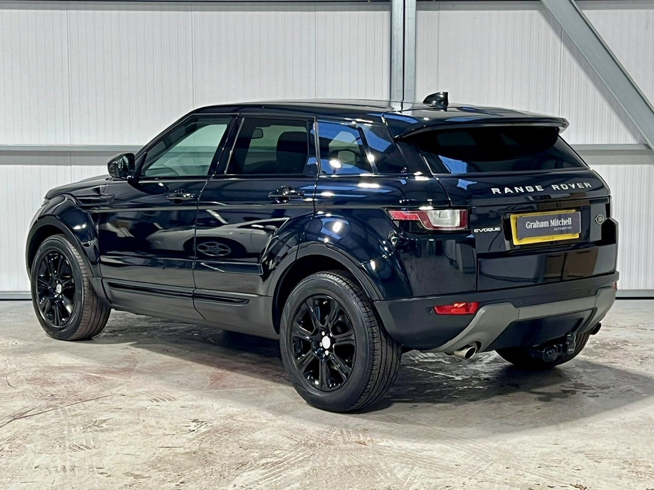 Used Land Rover Range Rover Evoque 2016 for sale - 76699645: Photo 7