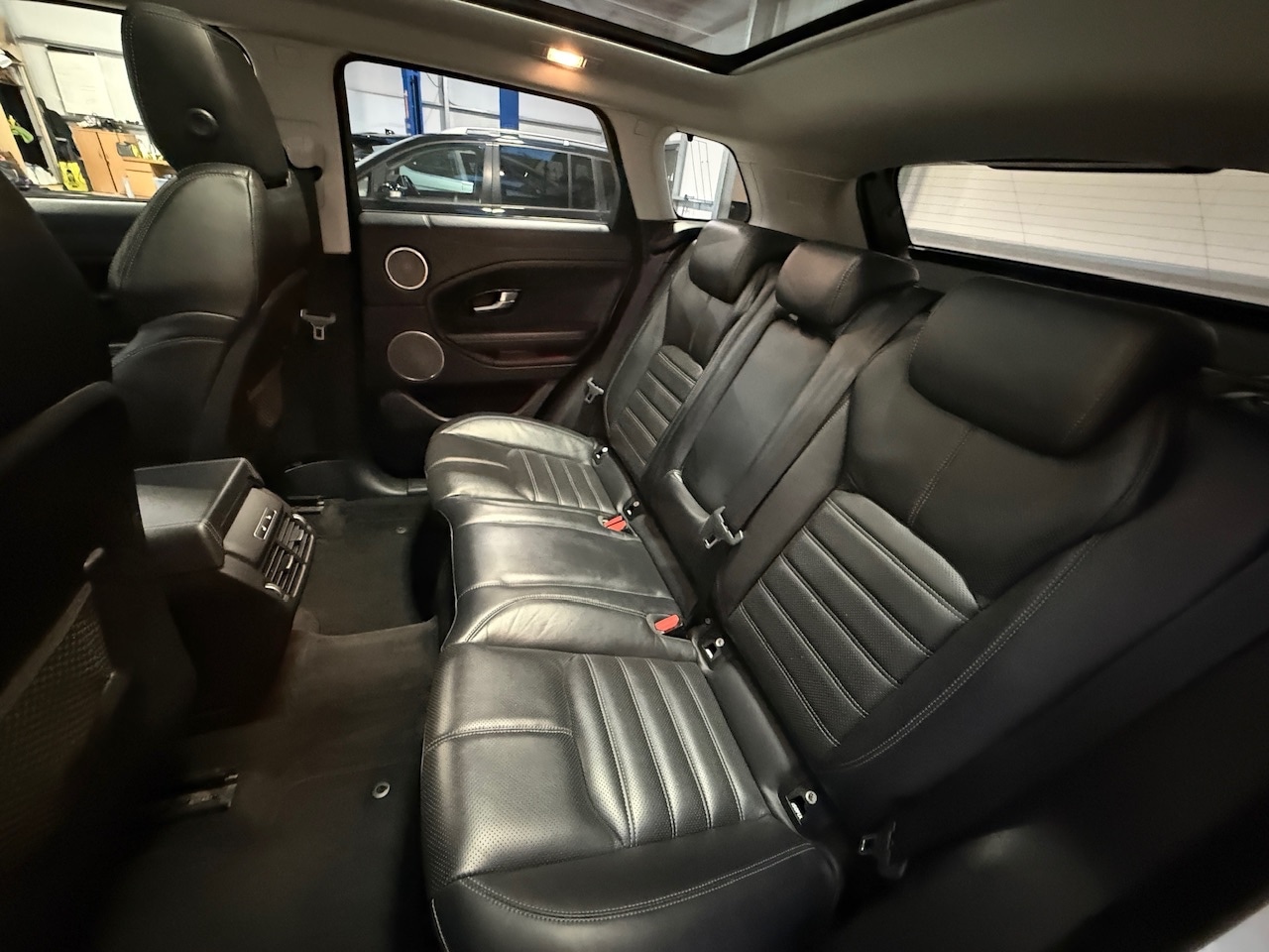 Used Land Rover Range Rover Evoque 2015 for sale - 76896489: Photo 35