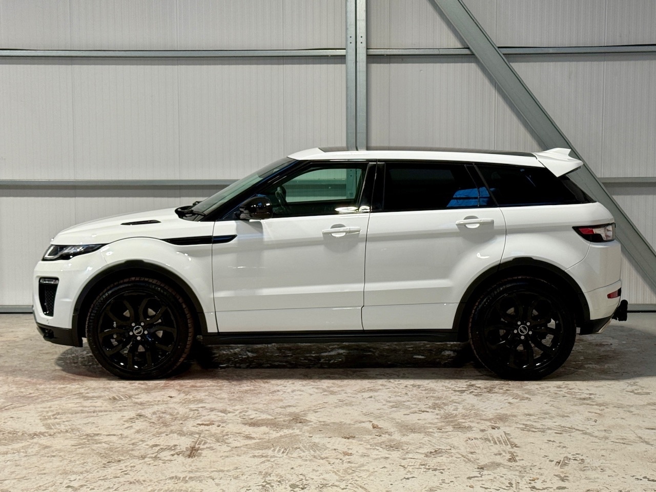 Used Land Rover Range Rover Evoque 2015 for sale - 76896489: Photo 8