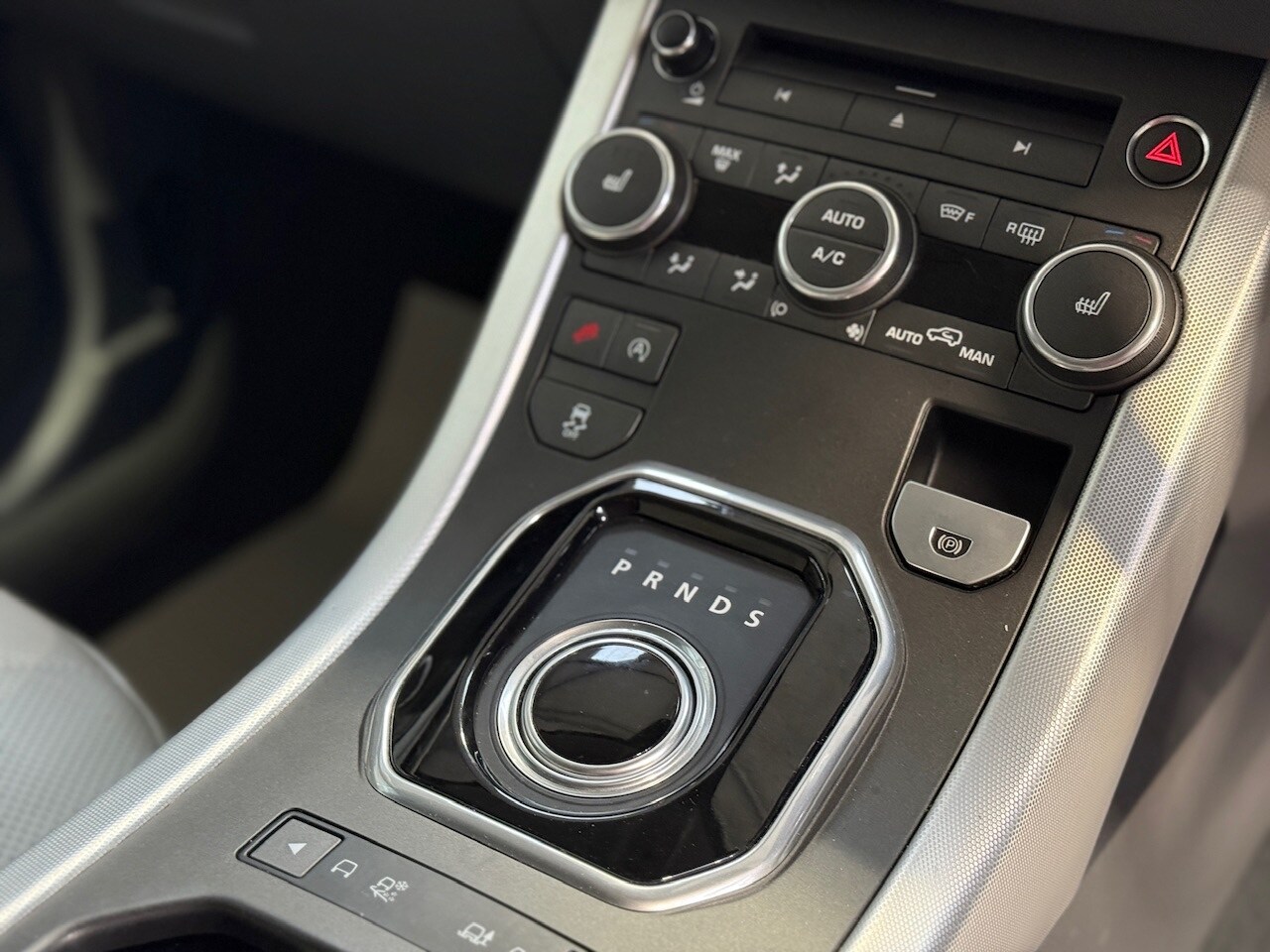 Used Land Rover Range Rover Evoque 2016 for sale - 77932336: Photo 12