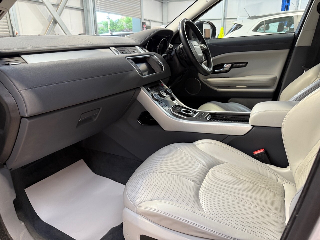 Used Land Rover Range Rover Evoque 2016 for sale - 77932336: Photo 23