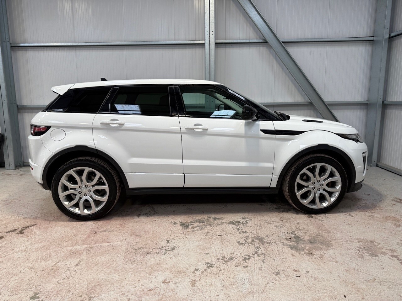 Used Land Rover Range Rover Evoque 2016 for sale - 77932336: Photo 44
