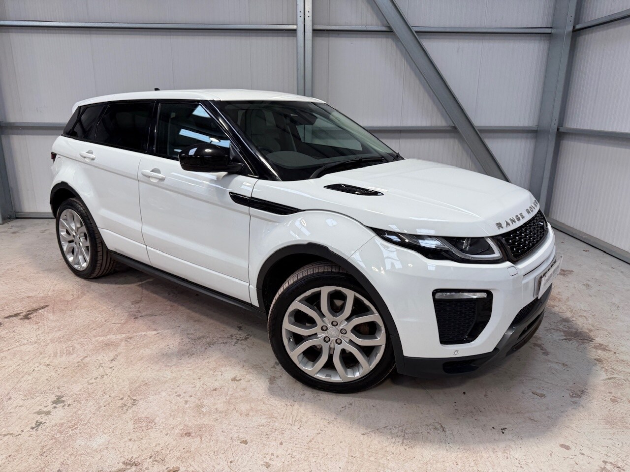 Used Land Rover Range Rover Evoque 2016 for sale - 77932336: Photo 45