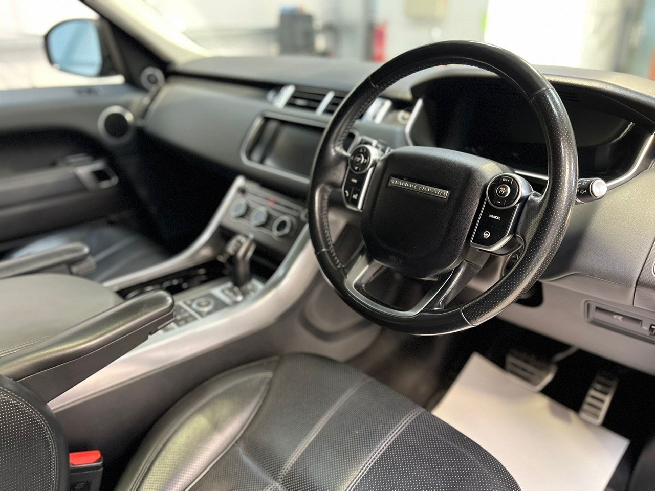 Used Land Rover Range Rover Sport 2015 for sale - 76366341: Photo 10