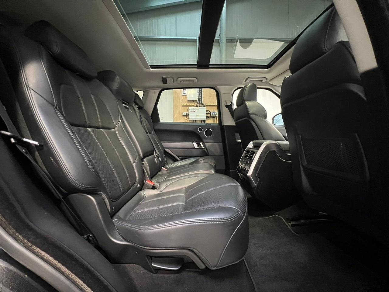 Used Land Rover Range Rover Sport 2015 for sale - 76366341: Photo 24