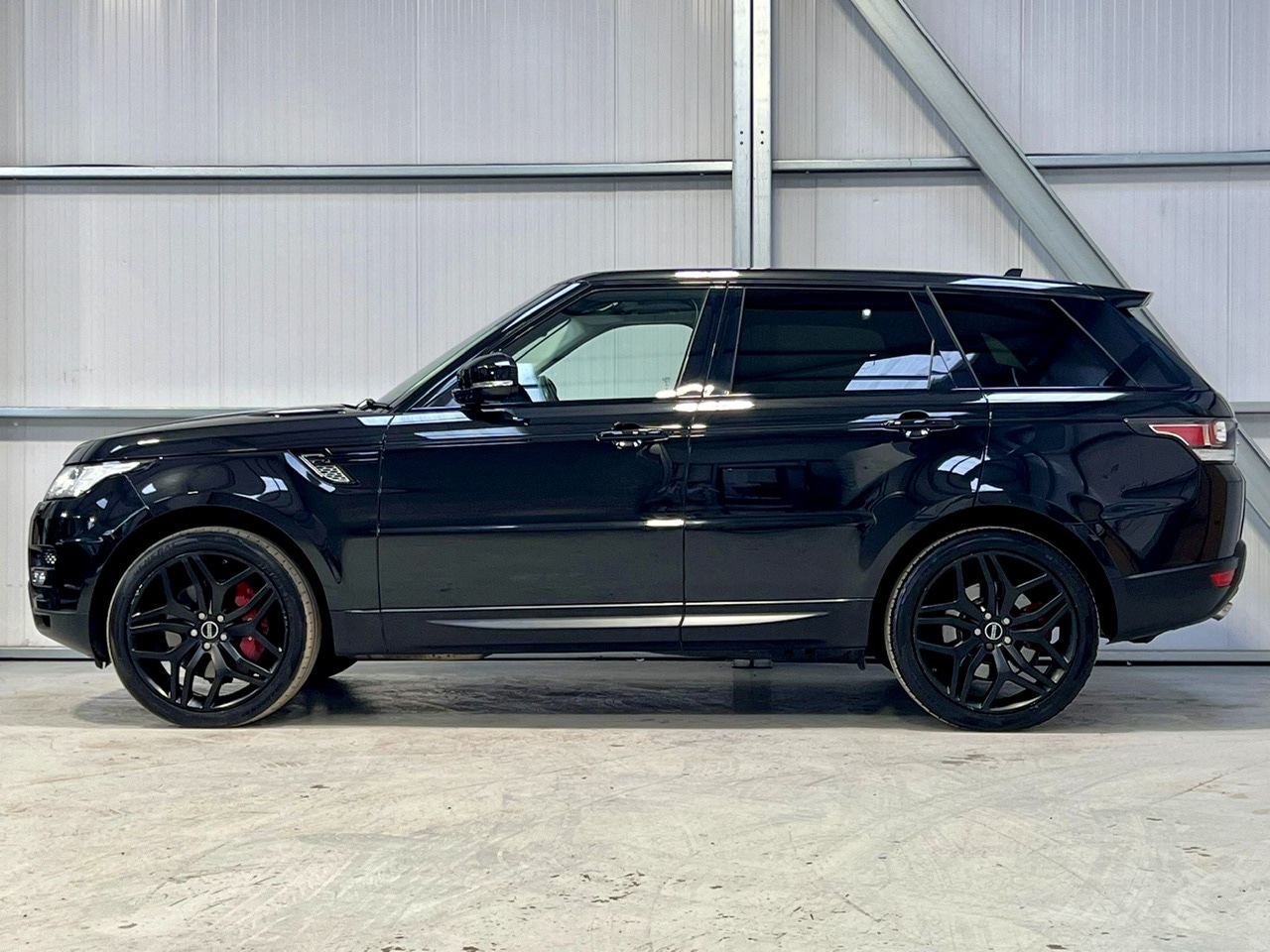 Used Land Rover Range Rover Sport 2015 for sale - 76366341: Photo 8