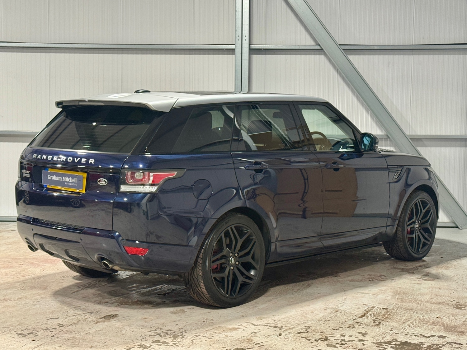 Used Land Rover Range Rover Sport 2014 for sale - 77148540: Photo 2