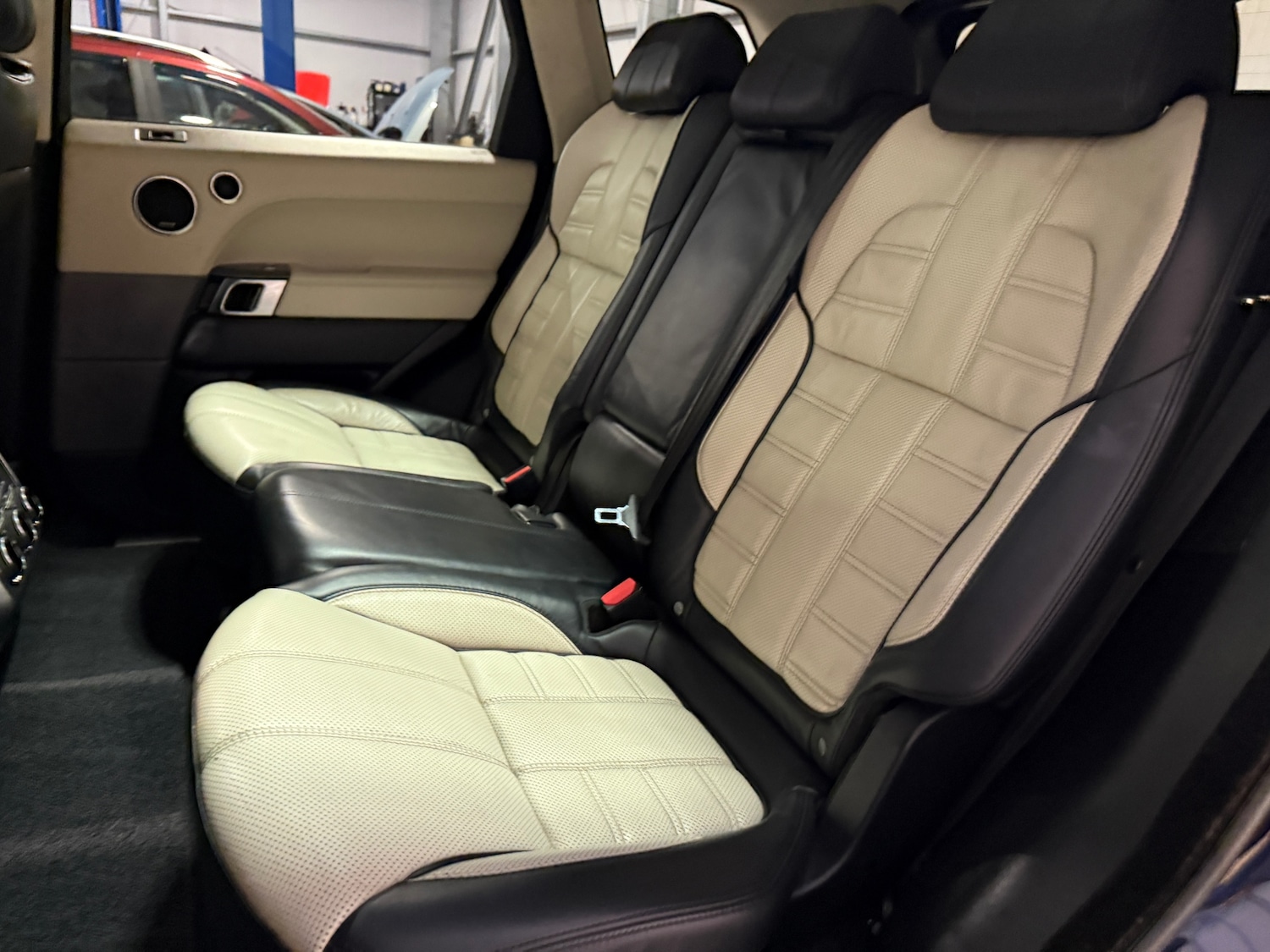 Used Land Rover Range Rover Sport 2014 for sale - 77148540: Photo 32