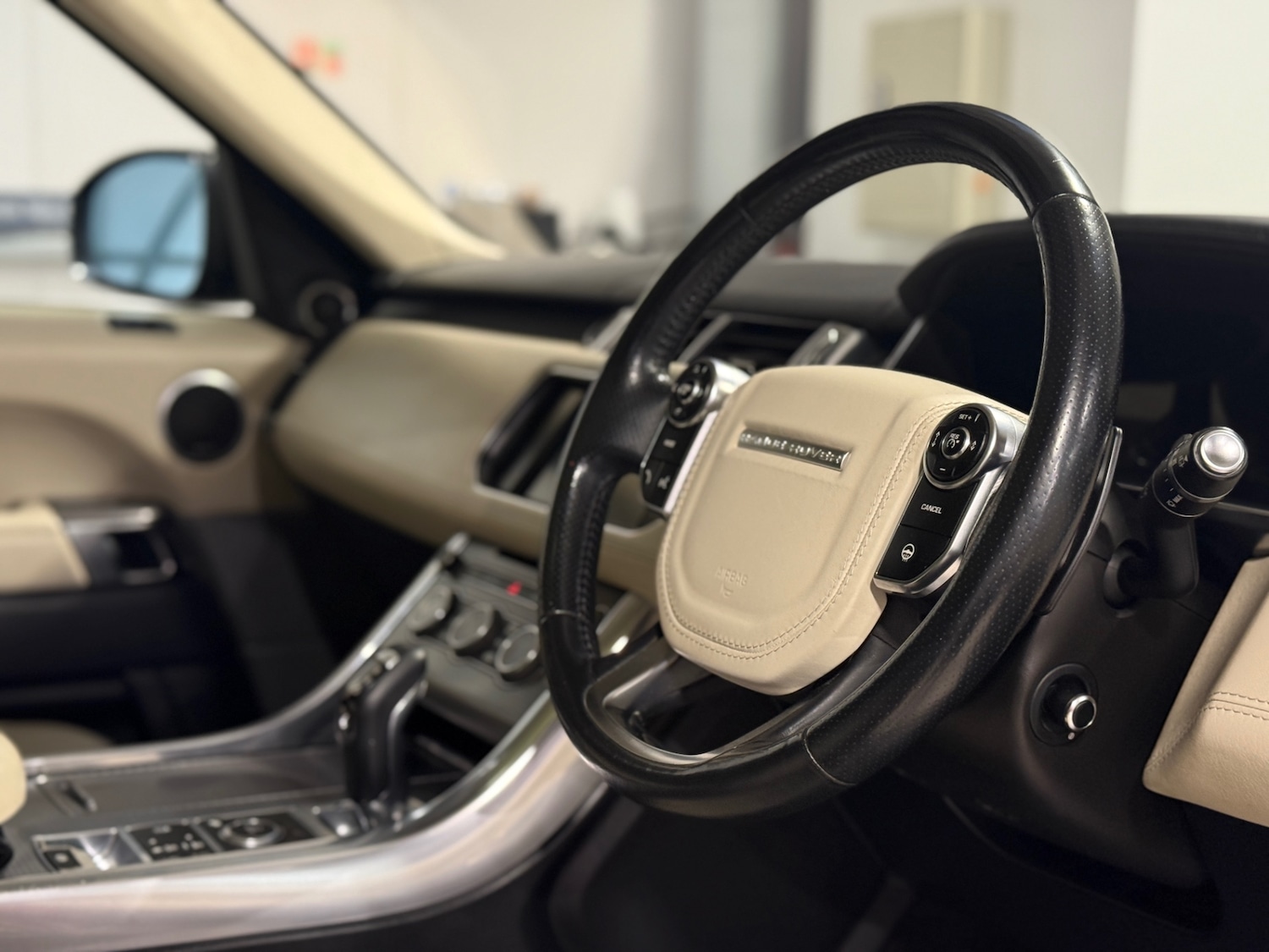 Used Land Rover Range Rover Sport 2014 for sale - 77148540: Photo 7