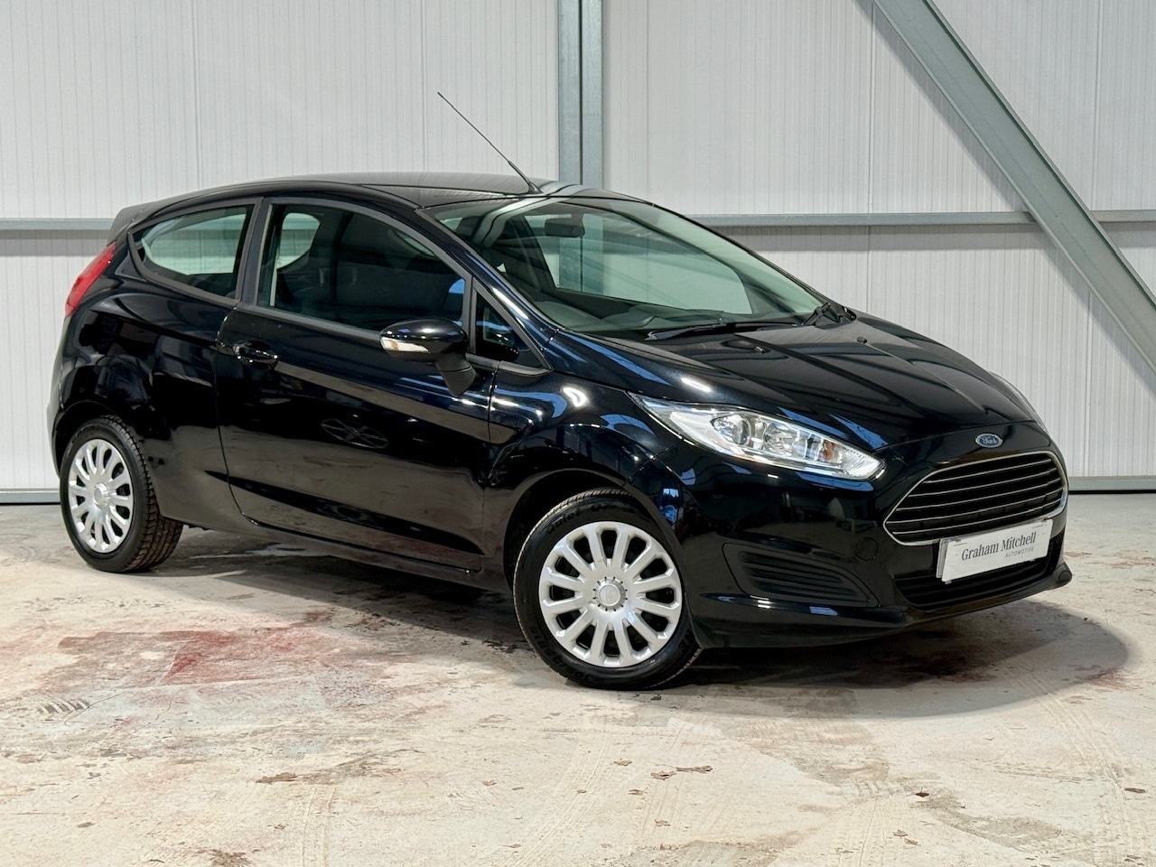 Used Ford Fiesta 2015 for sale - 76908272: Photo 3