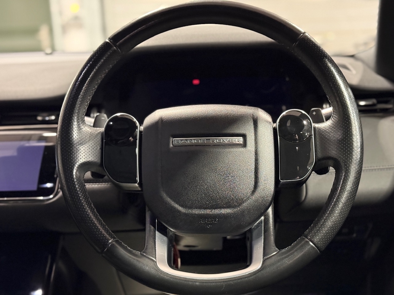 Used Land Rover Range Rover Evoque 2019 for sale - 77363657: Photo 17