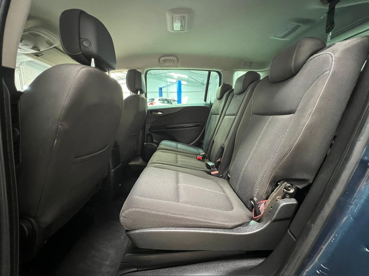 Vehicle 29