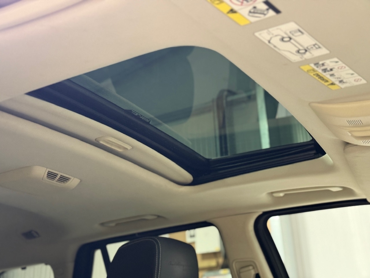 Used Land Rover Range Rover Sport 2010 for sale - 77297973: Photo 15