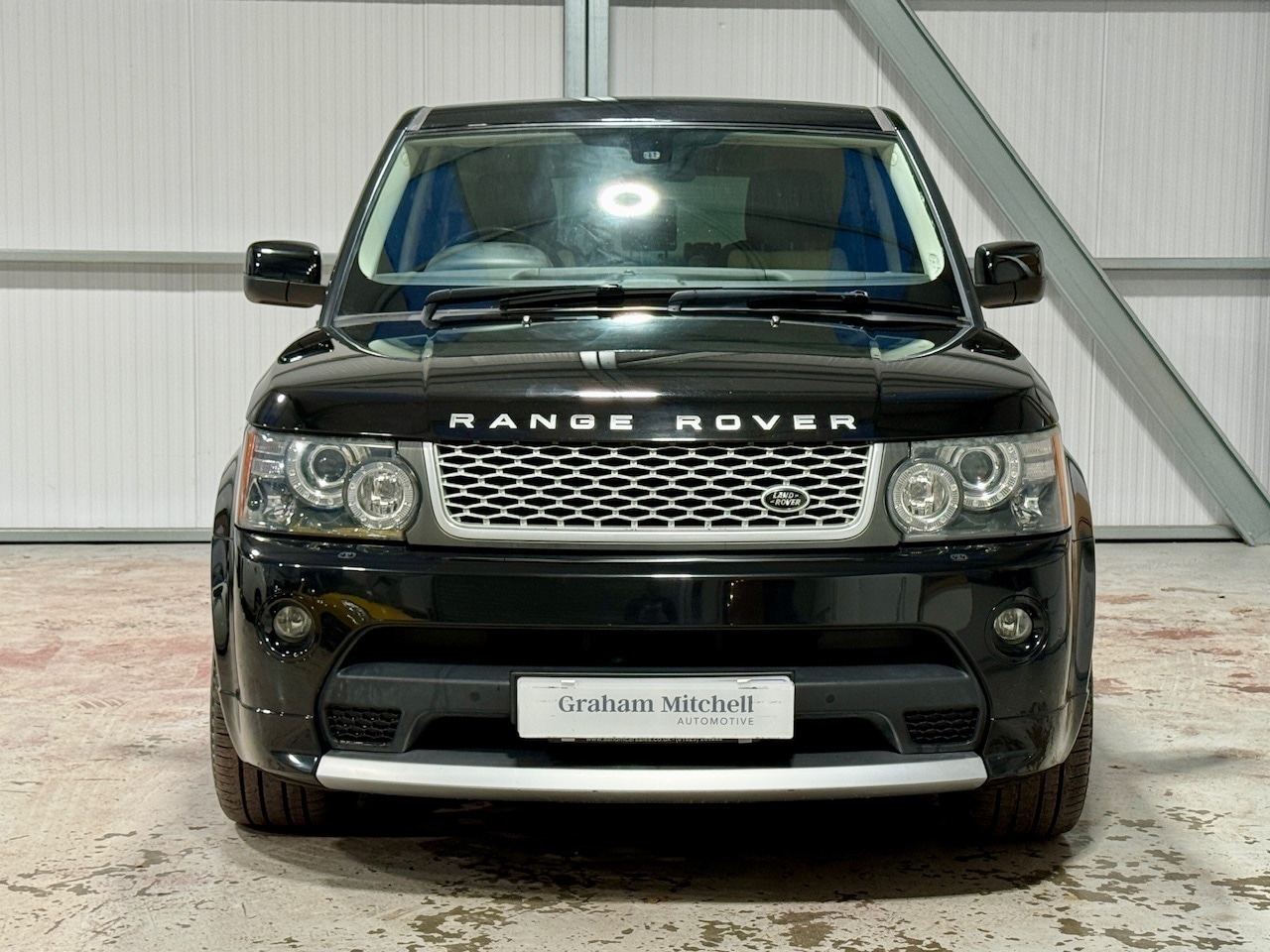 Used Land Rover Range Rover Sport 2010 for sale - 77297973: Photo 2