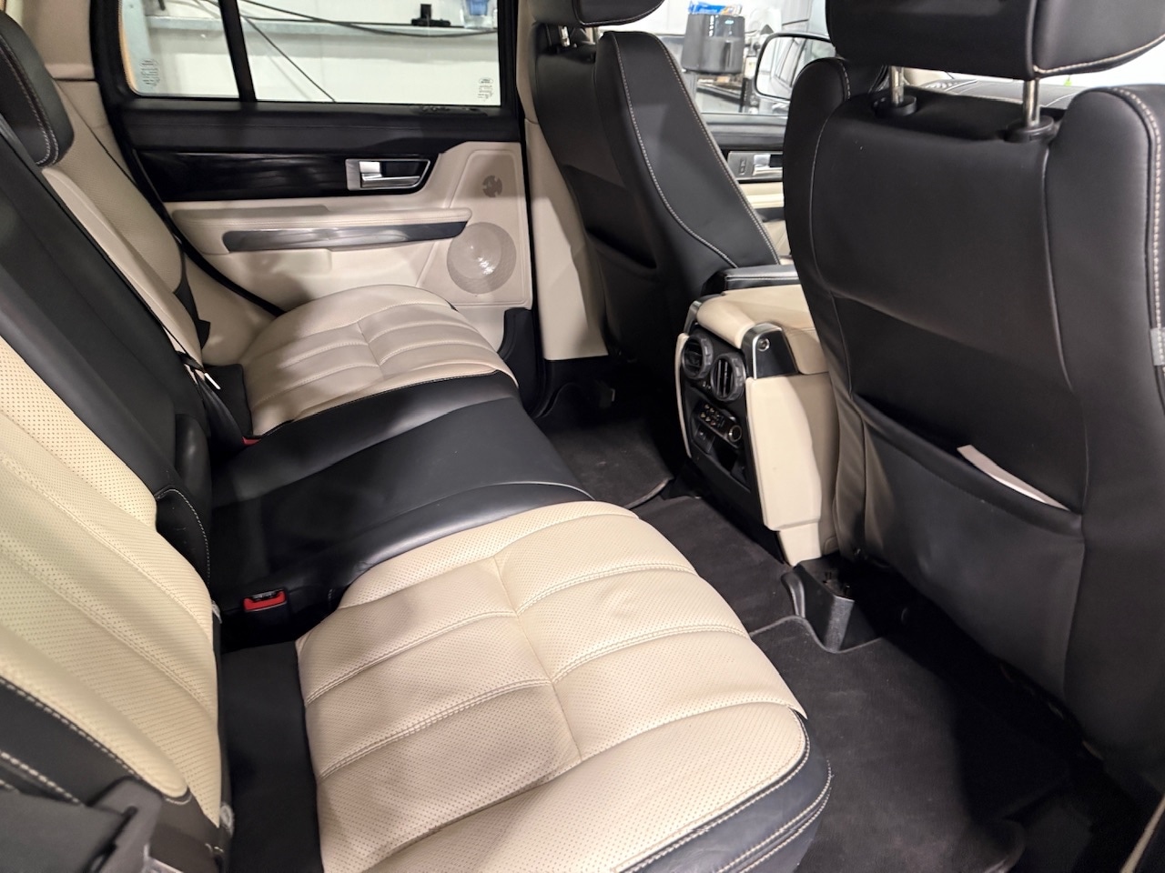 Used Land Rover Range Rover Sport 2010 for sale - 77297973: Photo 28