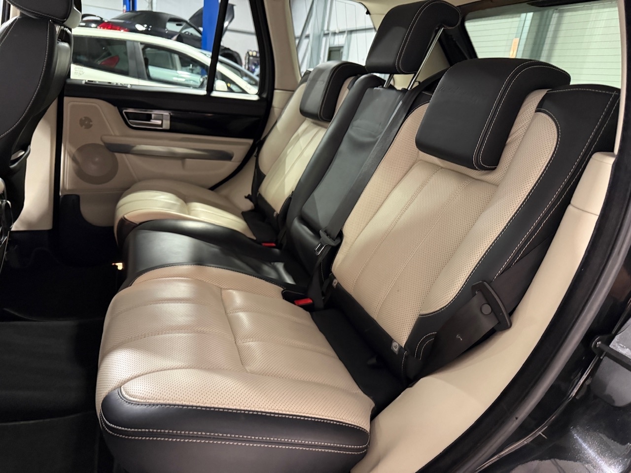 Used Land Rover Range Rover Sport 2010 for sale - 77297973: Photo 33