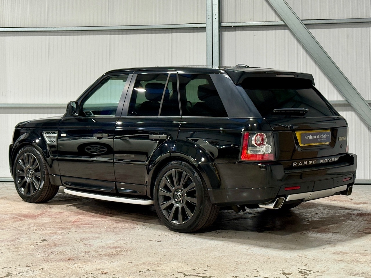 Used Land Rover Range Rover Sport 2010 for sale - 77297973: Photo 6