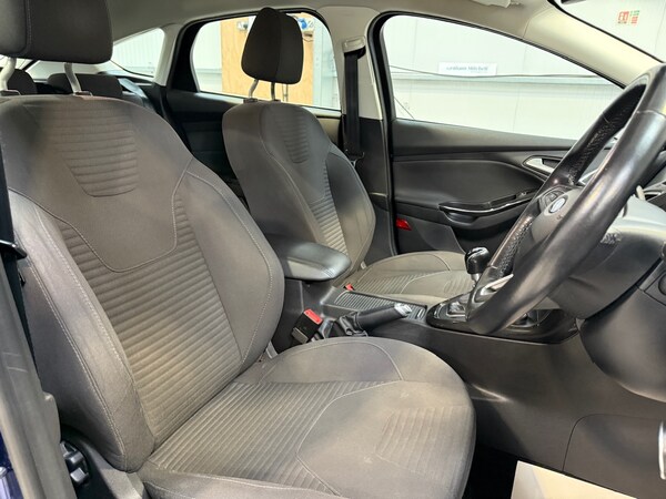 Used Ford Focus 2015 for sale - 76320469: Photo 16