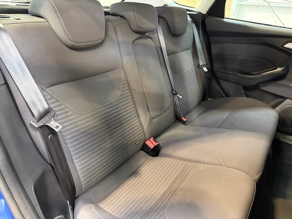 Used Ford Focus 2015 for sale - 76320469: Photo 26