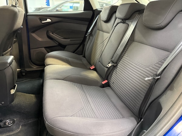 Used Ford Focus 2015 for sale - 76320469: Photo 32
