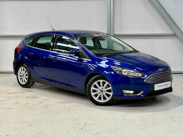 Used Ford Focus 2015 for sale - 76320469: Photo 3