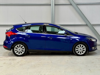 Used Ford Focus 2015 for sale - 76320469: Photo 4