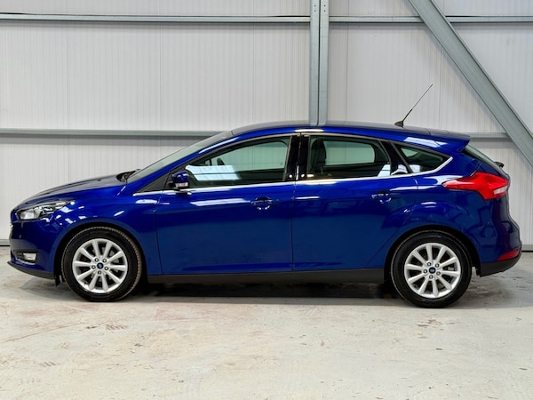 Used Ford Focus 2015 for sale - 76320469: Photo 8