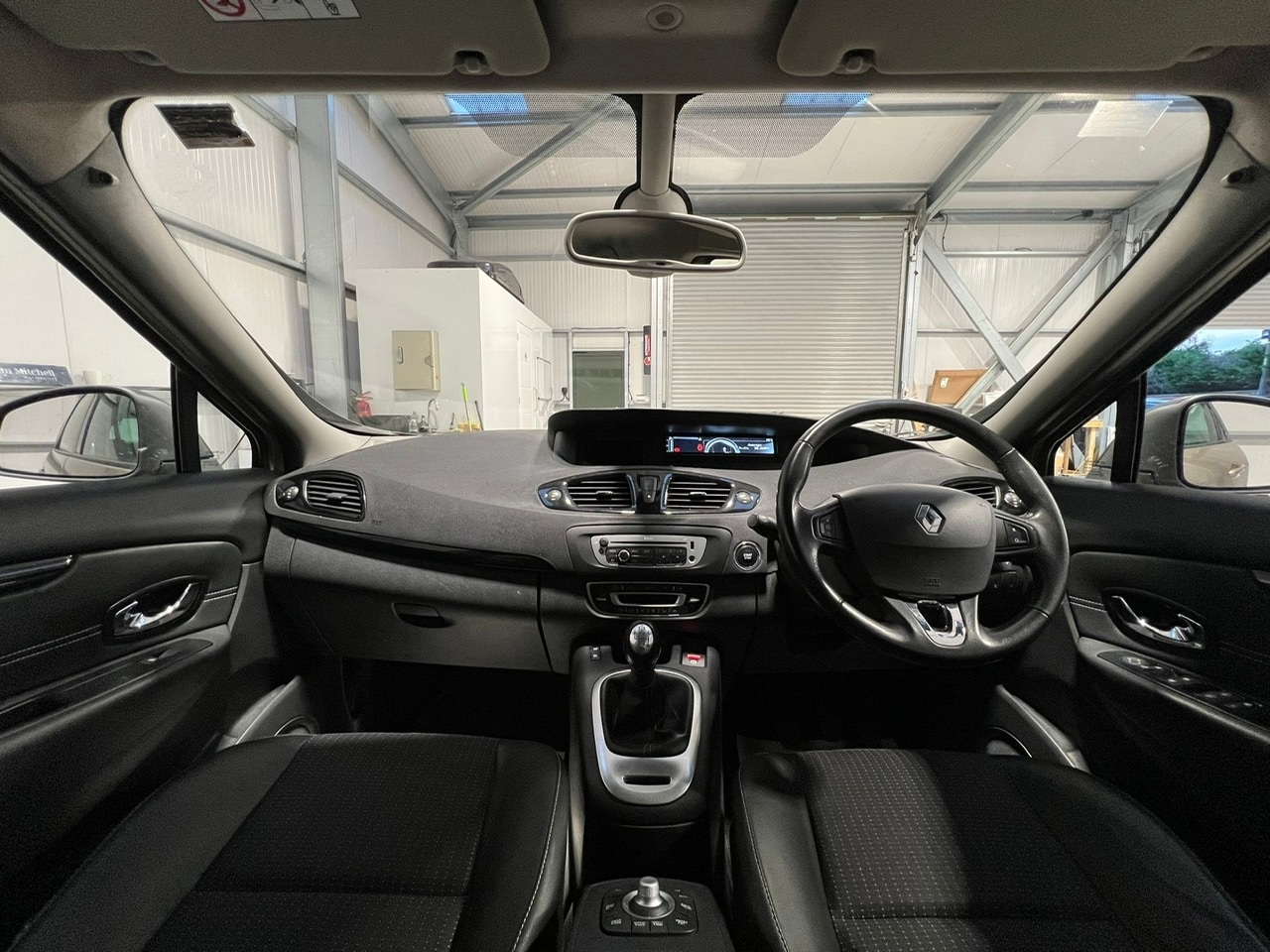 Used Renault Scenic 2015 for sale - 76673126: Photo 17