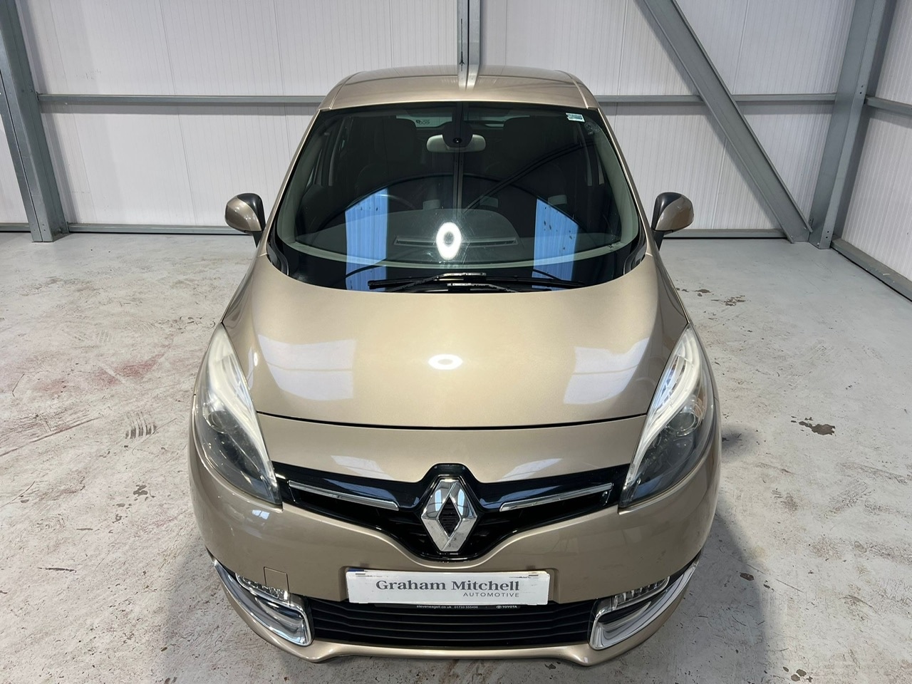Used Renault Scenic 2015 for sale - 76673126: Photo 32