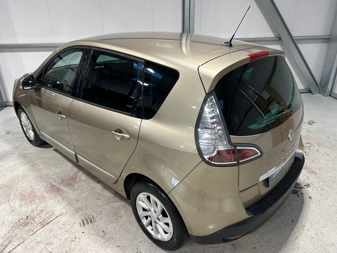 Used Renault Scenic 2015 for sale - 76673126: Photo 39