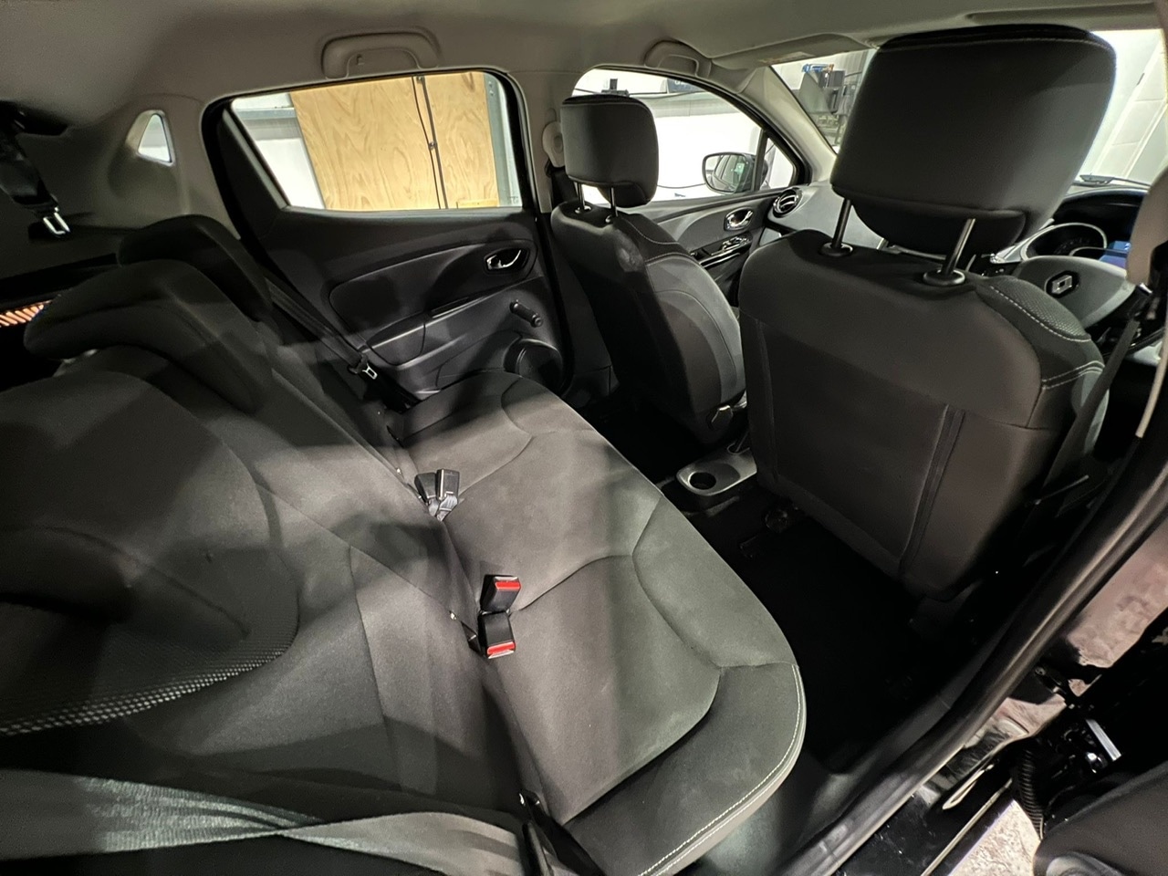 Used Renault Clio 2014 for sale - 76699147: Photo 22