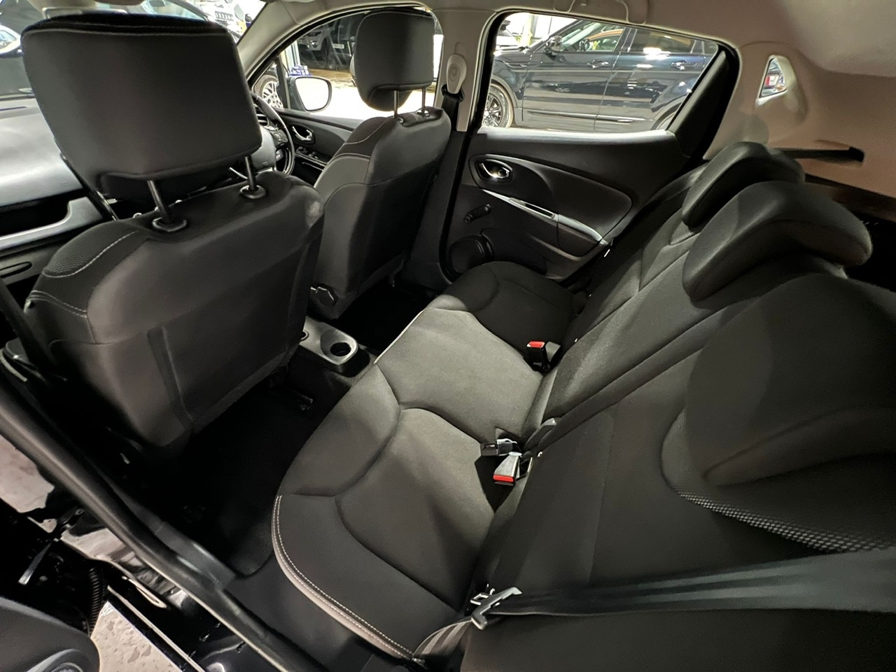 Used Renault Clio 2014 for sale - 76699147: Photo 27