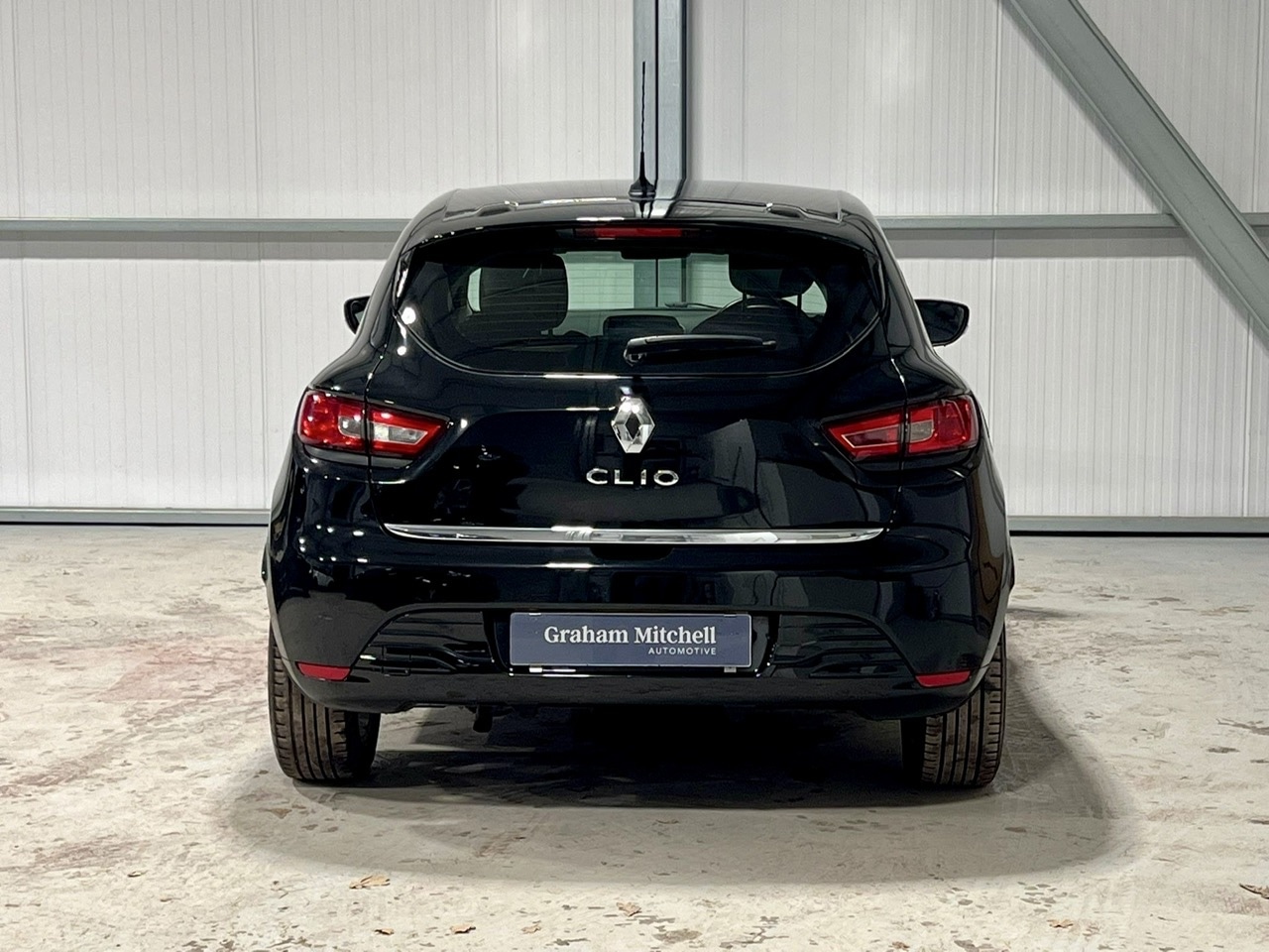 Used Renault Clio 2014 for sale - 76699147: Photo 6