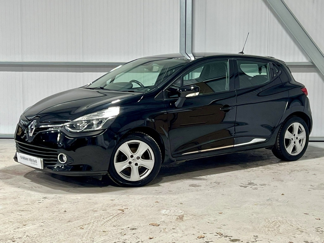 Used Renault Clio 2014 for sale - 76699147: Photo 9