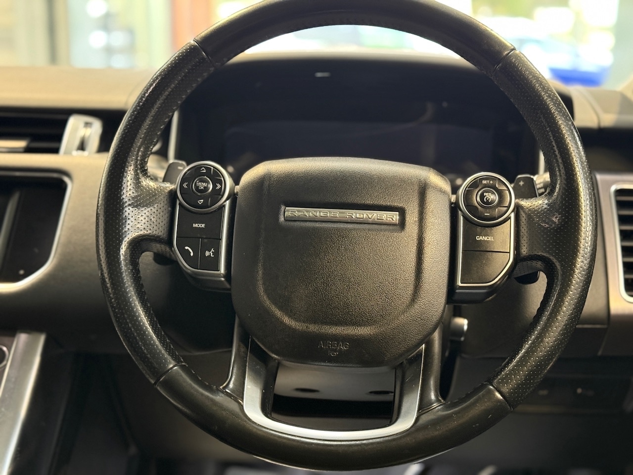 Used Land Rover Range Rover Sport 2016 for sale - 76353408: Photo 16