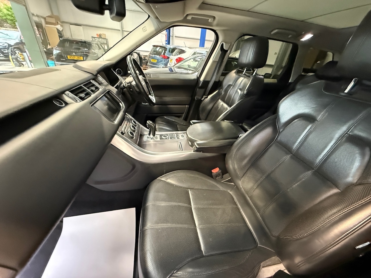 Used Land Rover Range Rover Sport 2016 for sale - 76353408: Photo 25