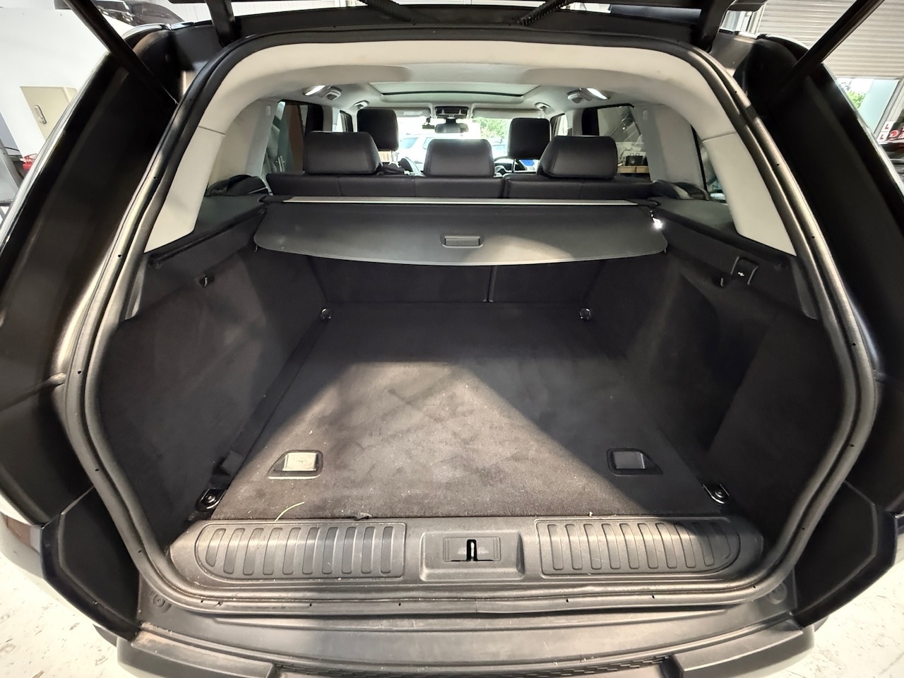 Used Land Rover Range Rover Sport 2016 for sale - 76353408: Photo 38