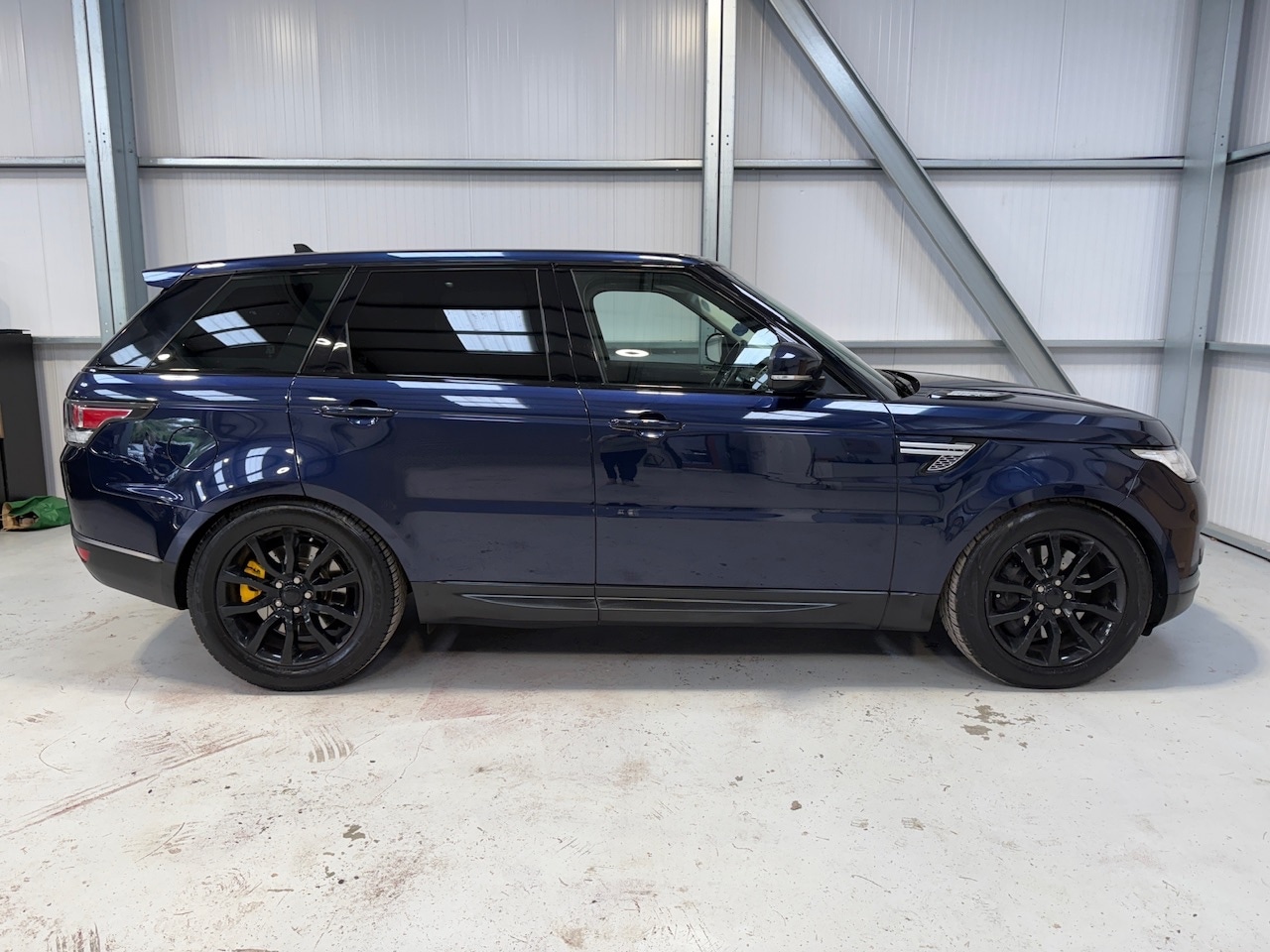 Used Land Rover Range Rover Sport 2016 for sale - 76353408: Photo 42