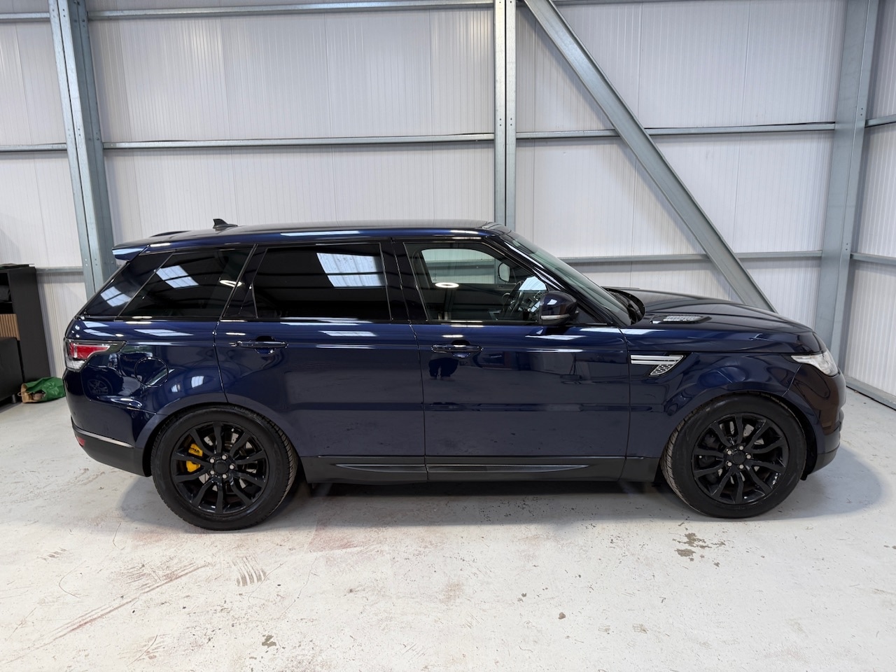 Used Land Rover Range Rover Sport 2016 for sale - 76353408: Photo 48