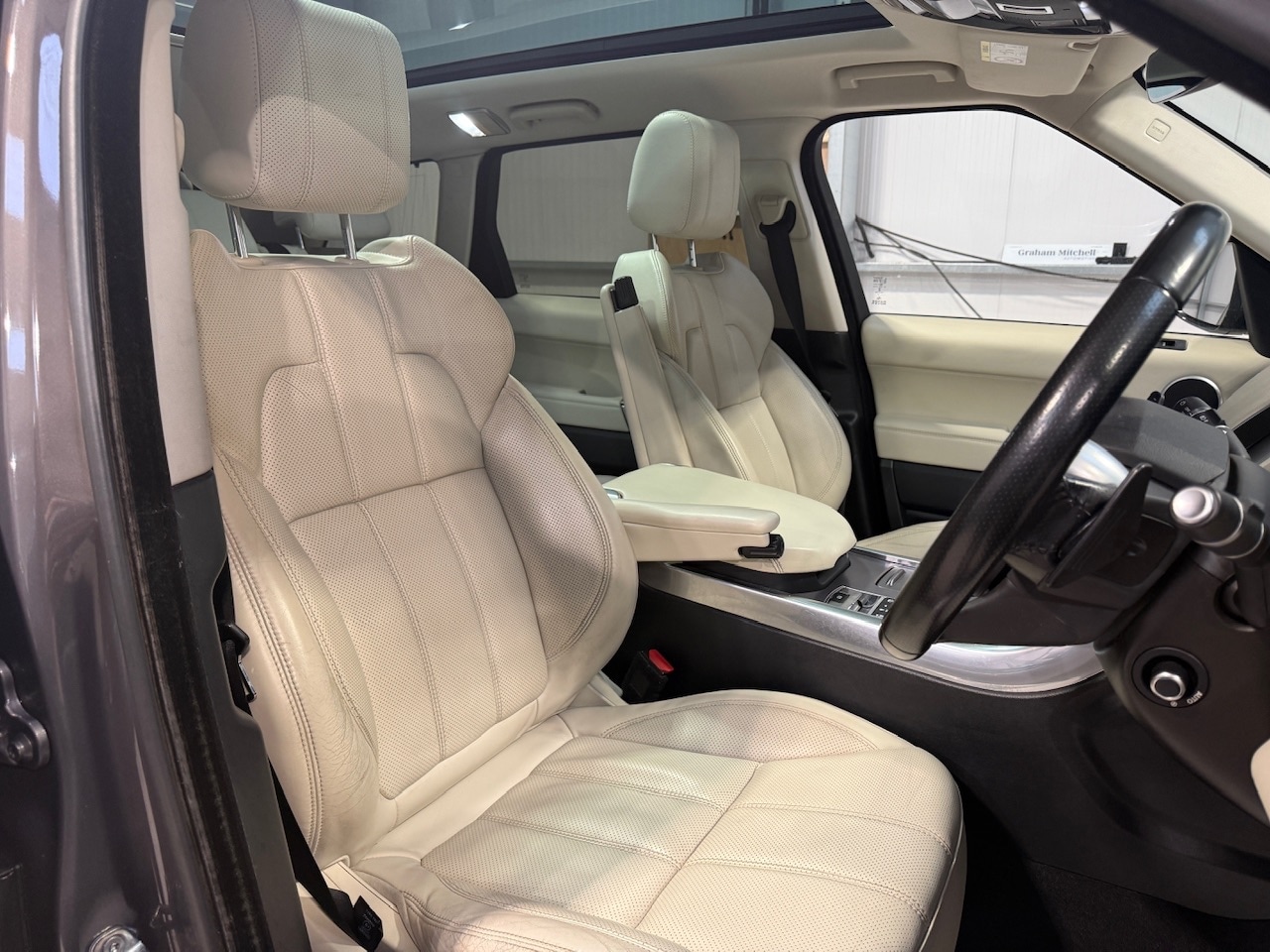 Used Land Rover Range Rover Sport 2017 for sale - 77365352: Photo 18