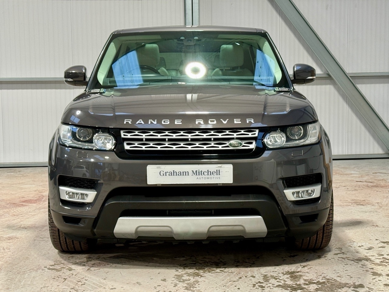 Used Land Rover Range Rover Sport 2017 for sale - 77365352: Photo 2