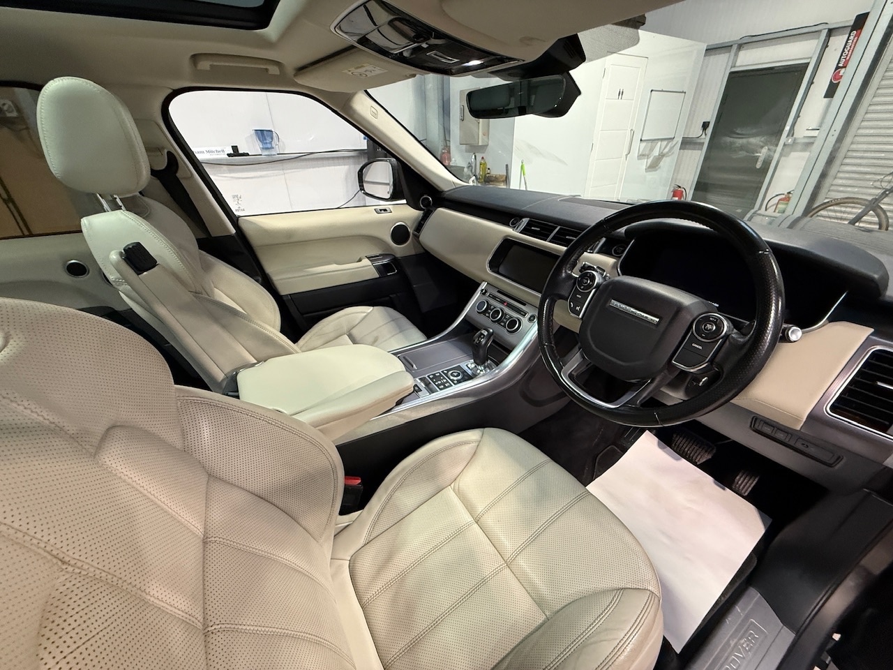 Used Land Rover Range Rover Sport 2017 for sale - 77365352: Photo 21